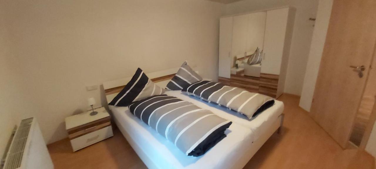 Ferienwohnung Gashi Winterberg Bagian luar foto